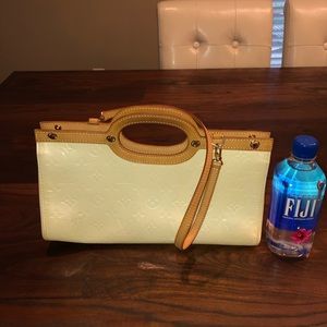 Vintage Louis Vuitton Blanc Monogram Vernis